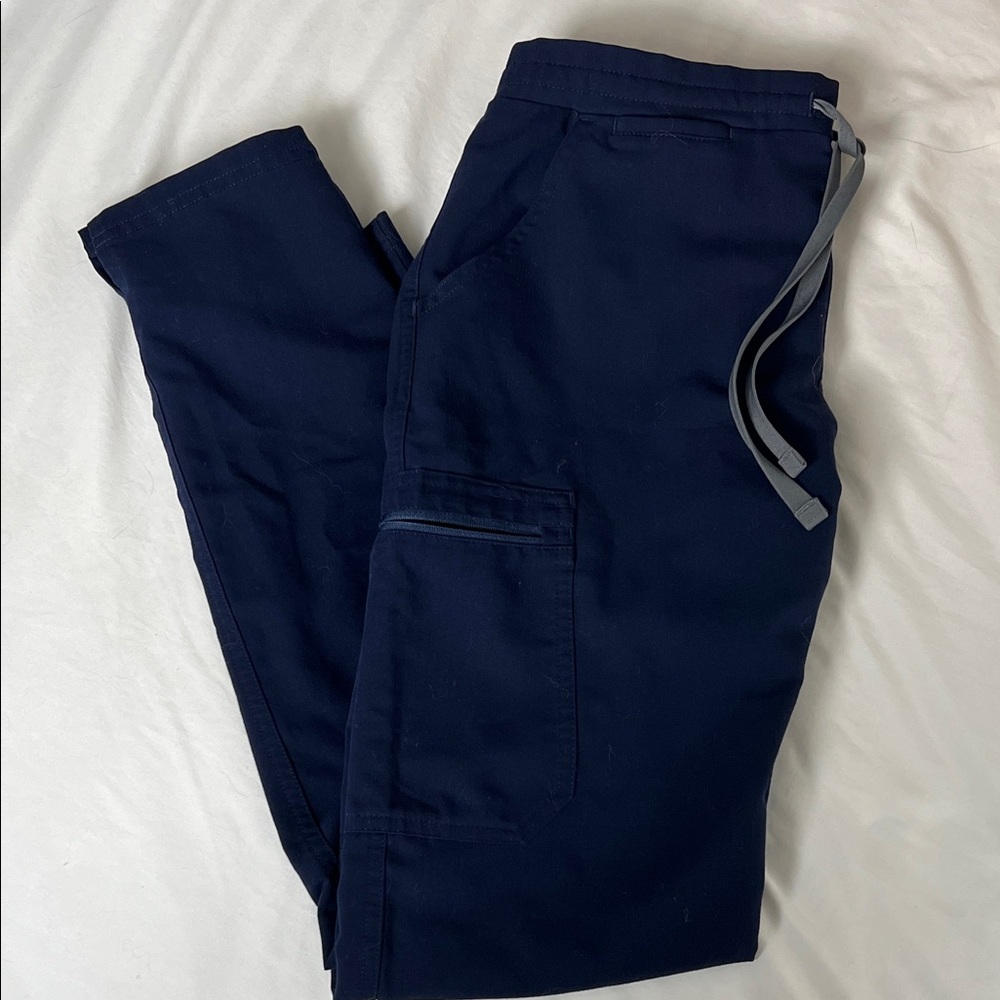 Figs Women's Navy Cargo Pants
